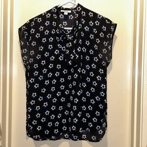 Bar III Ladies tie front blouse